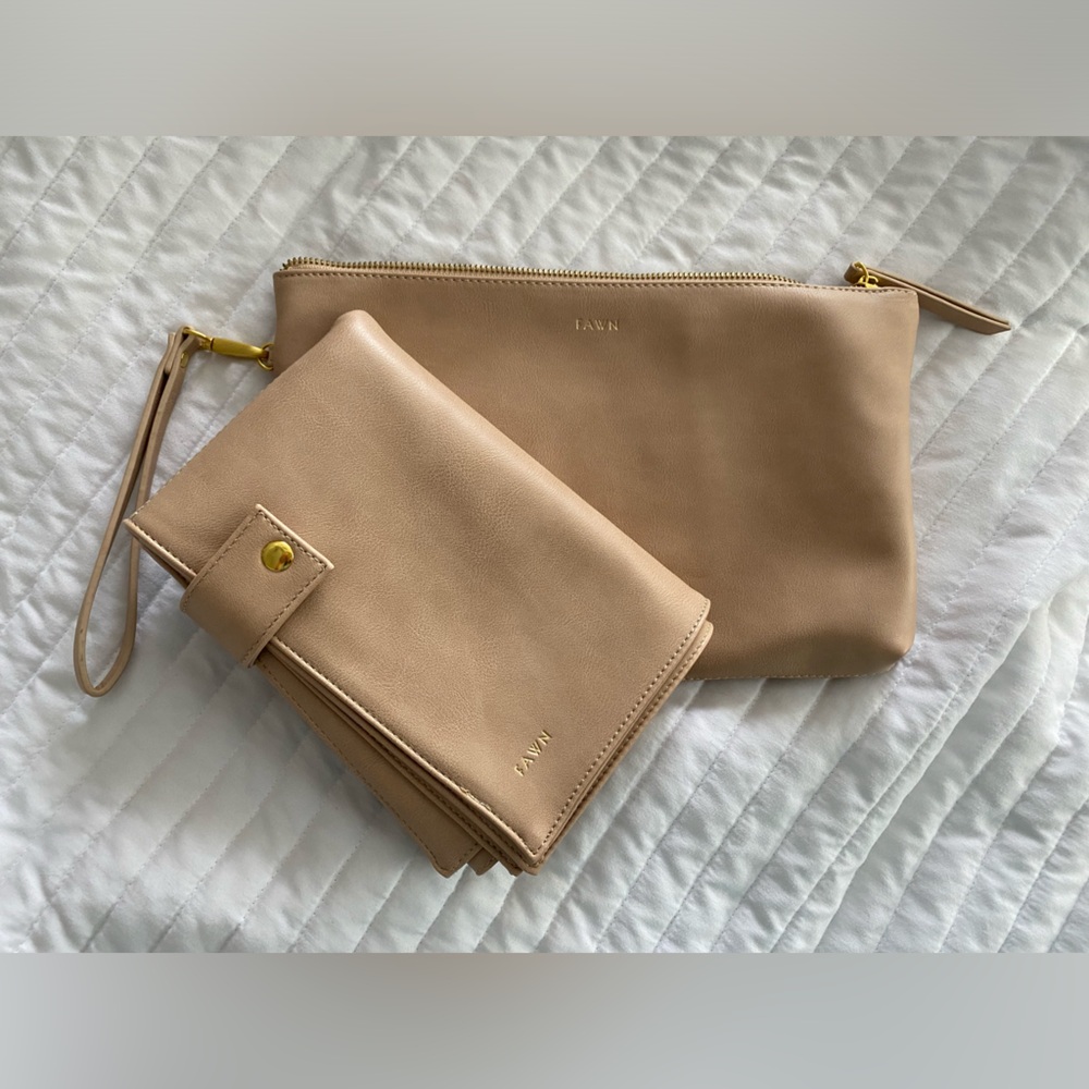 Fawn Design Changing Clutch Beige